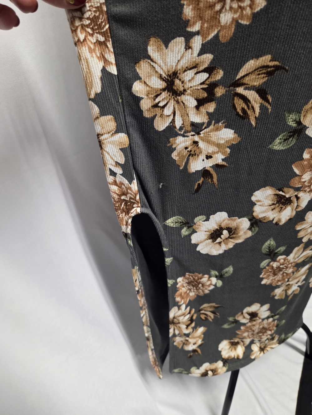 Floral Side-Slit Midi Skirt in Charcoal and Tan